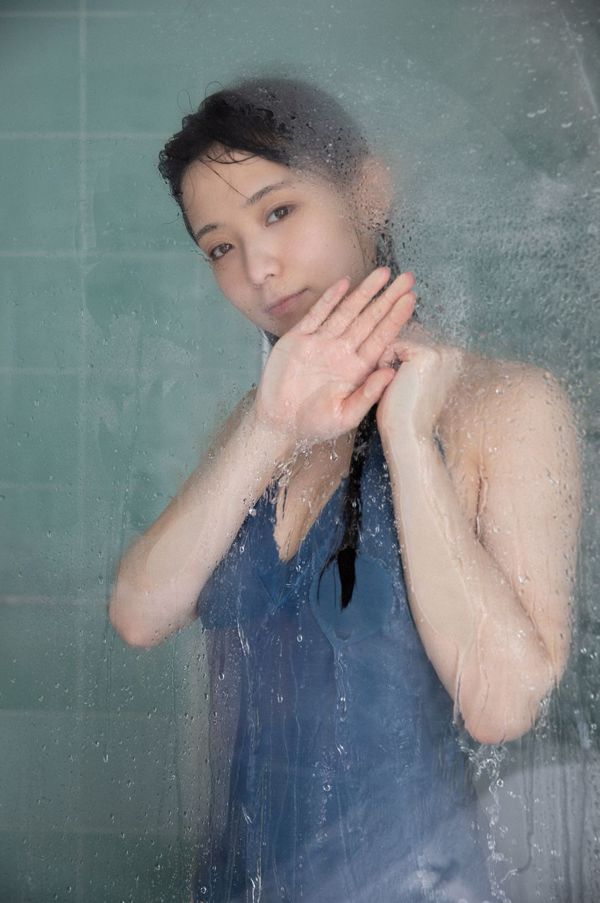 [THỨ SÁU] Mio Imada "Phép màu của nữ diễn viên + bikini trong phim truyền hình" Hana nochi Hare "" Ảnh