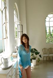 Yuko Ogura "Thánh thiện và tươi sáng" [Image.tv]