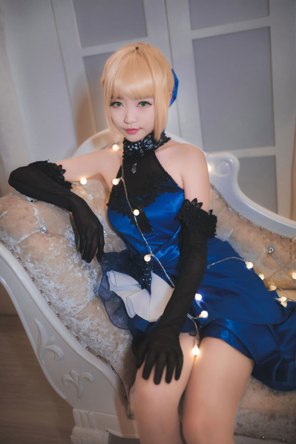 [COS Welfare] Anime bloggers gran volumen y pequeño volumen - ver a Su Majestad la Reina
