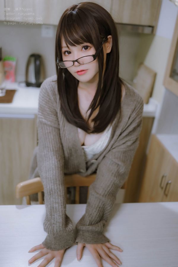 [Foto de COSER de celebridad de Internet] Linda chica Nyako gato-chica delirante y の vida de cohabitación de la serie de ropa casual
