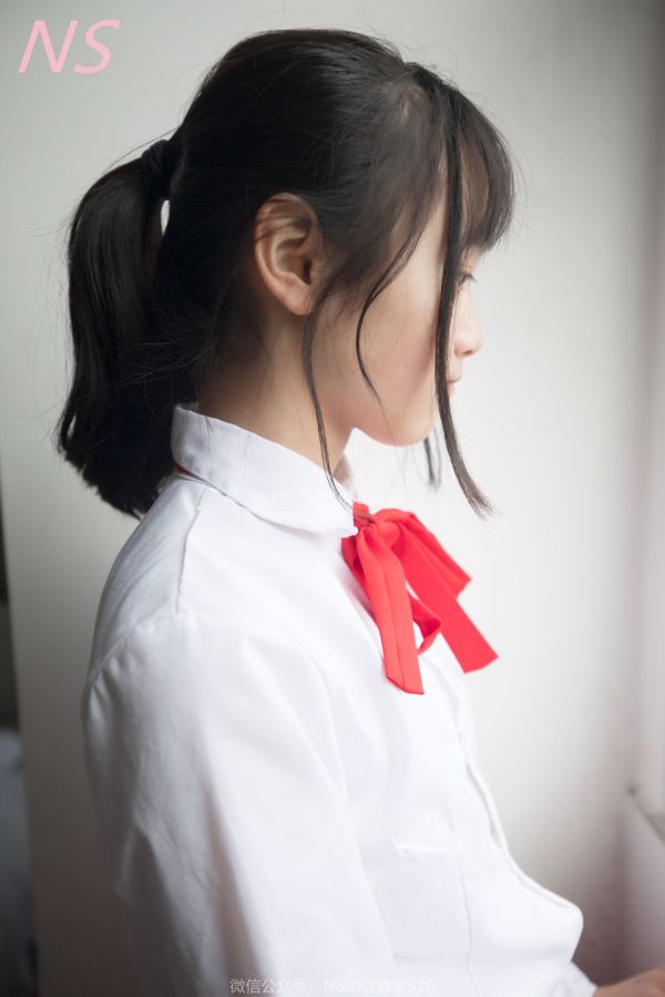 Xiaoli "The Temptation of Pork in a Red Miniskirt" [Nasi Photography]