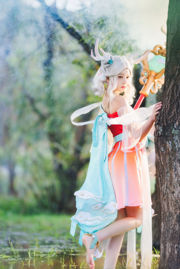 [Foto di COSER rosso netto] Cherry Peach Meow - Cervo