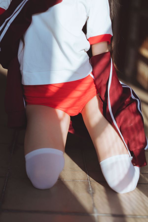 Сакура Момао "Красный гимнастический костюм" [COSPLAY Beauty]