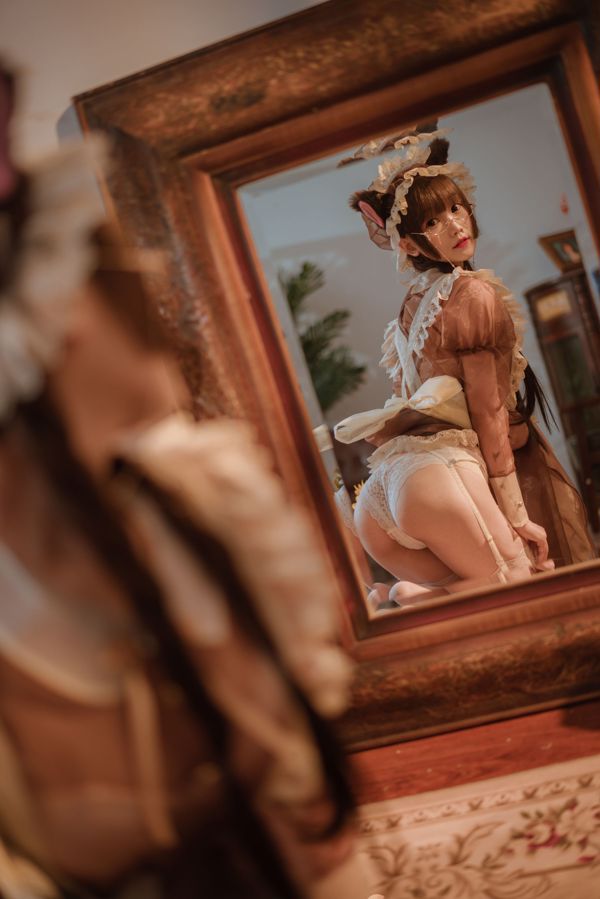 COS Girl Hoshino Mitu "Pembantu Transparan"