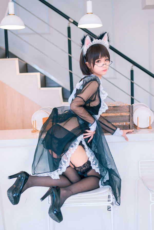 [Cosplay Photo] Anime Blogger Stupid Momo - Transparent Maid