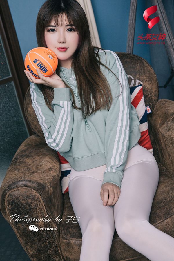 Mei Yi "The Virtuous Beautiful Girl" [Headline Goddess WordGirls]