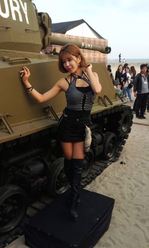Xu Yunmei's reeks "Busan World of Tanks" foto's